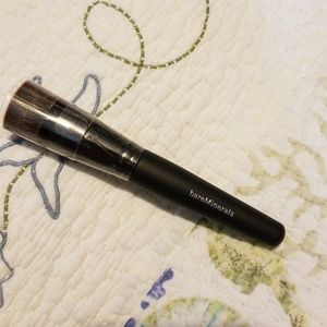 Bare Minerals Perfecting Face Brush